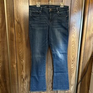 America Eagle Skinny Kick Jeans